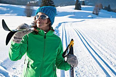 视觉小说+经营管理游戏《轮滑娇娃》现已发售